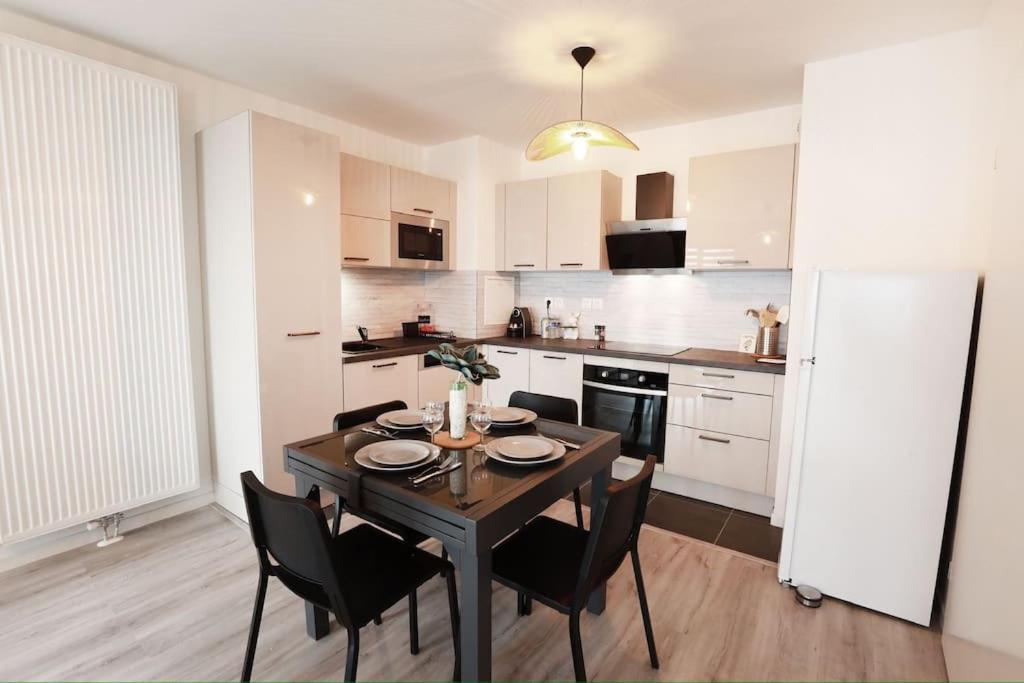 Apartment 10 Minutes Disneyland - Parking Gratuit Chessy (Seine-et-Marne)