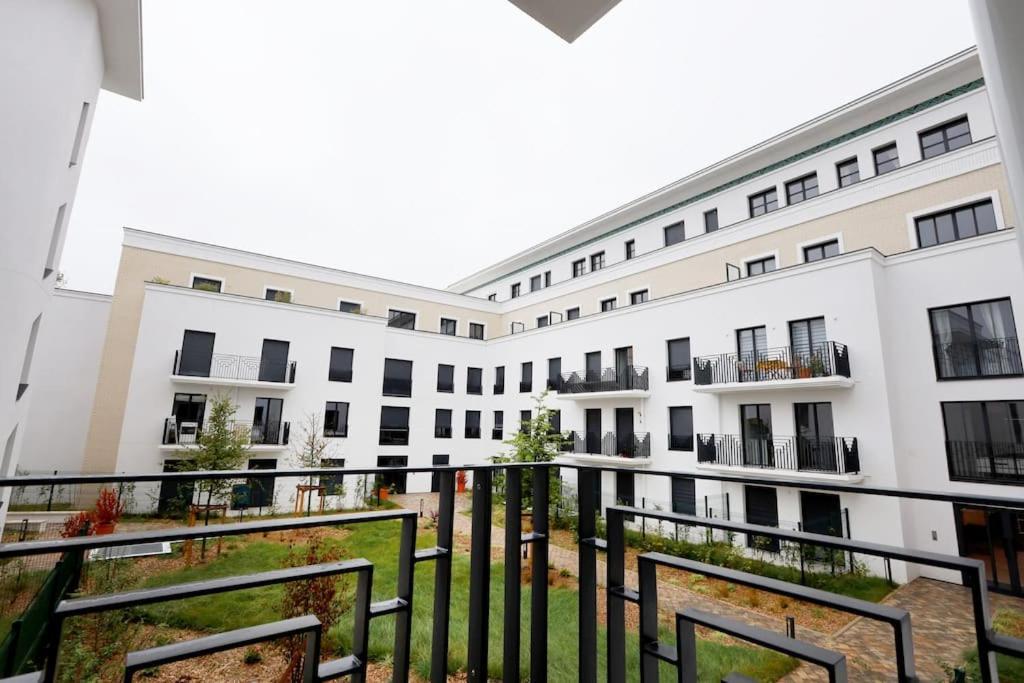 10 Minutes Disneyland - Parking Gratuit Apartment Chessy (Seine-et-Marne)